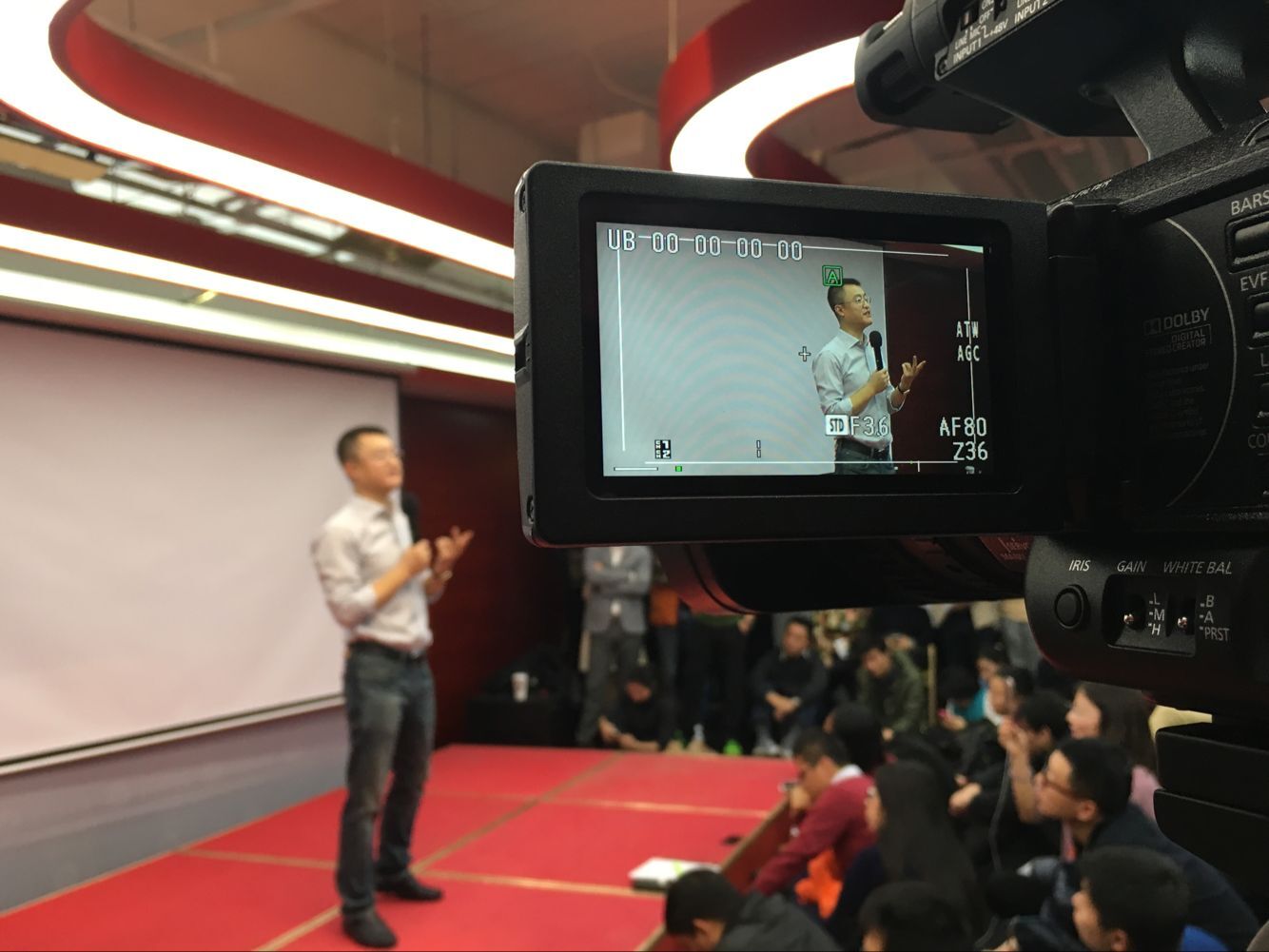 矚目直播創業酵母